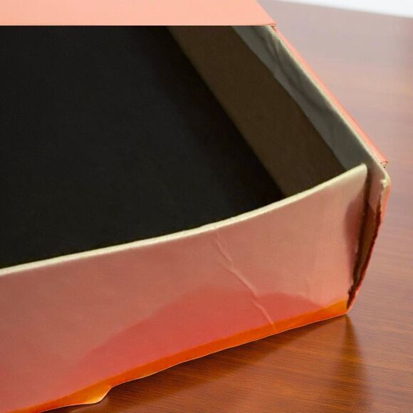 Simpsons Clue Board Game 2000 Parker Bros Colorful Character Tokens COMPLETE - Picture 7 of 9